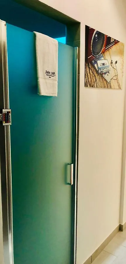 Suite169 Bari Włochy