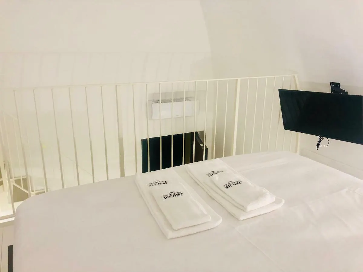 Suite169 Bari Apartament